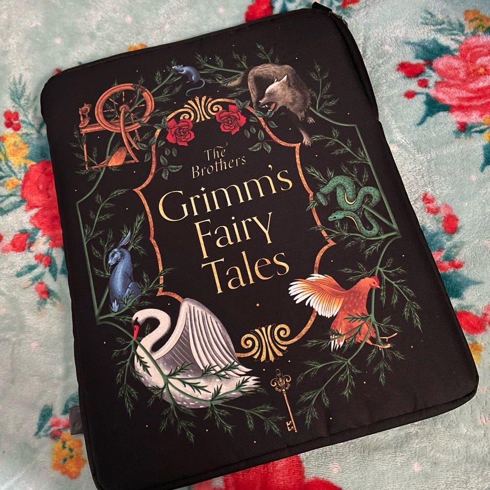 Book Beau book sleeve